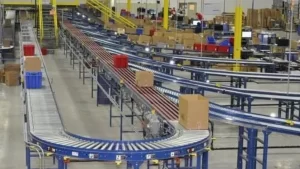 Read more about the article What Is a Material Handling Conveyor?